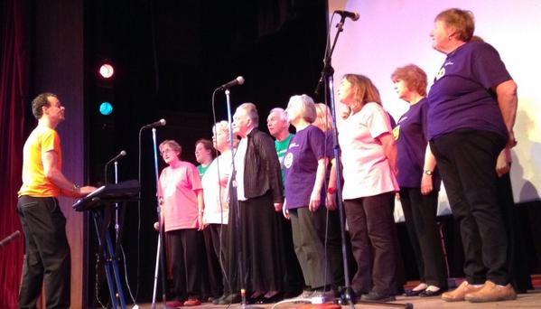 DudleyVols's tweet photo. Our amazing evening is closed by the wonderful @DudleyMind1 Feel Good Choir #dva14 http://t.co/355ovSAnxe