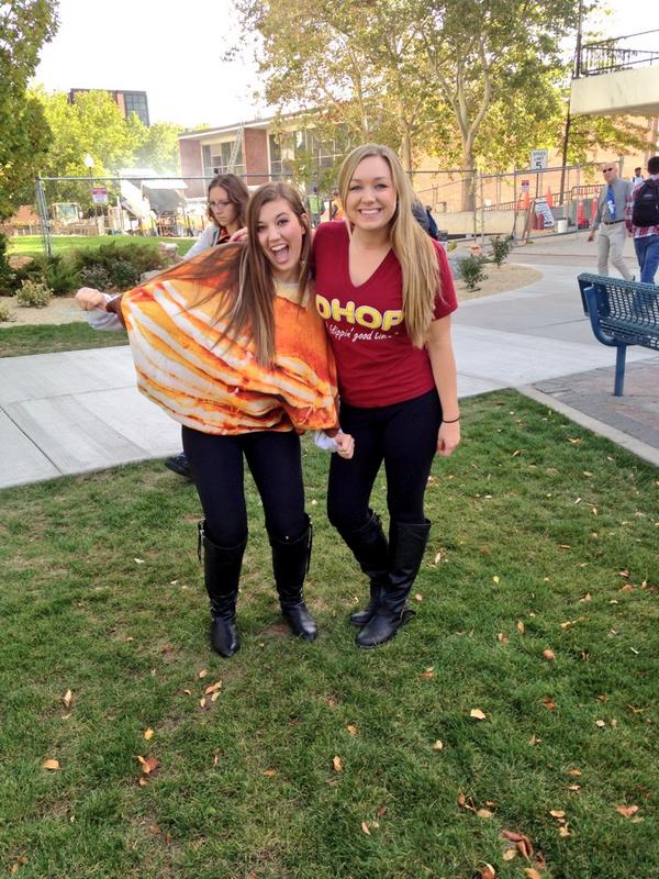 laurenpenksaaa's tweet photo. Eat a pancake, save a life :) #DHOP2014 http://t.co/T4ZH5RpSl2