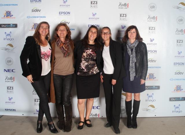 Embedded image permalink