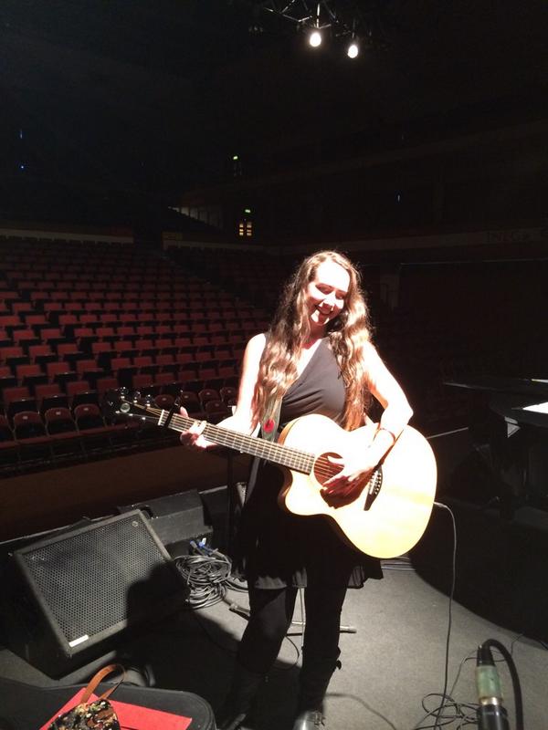 SalHanvey1's tweet photo. Sound check earlier supporting @JoolsBand @INECKILLARNEY http://t.co/rp8CMOkcTG