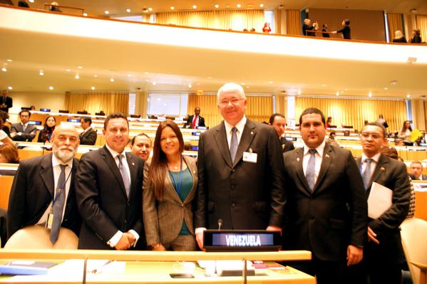 Venezuela con 181 votos consiguió un puesto en el Consejo de Seguridad de la #ONU. goo.gl/bXR8f0