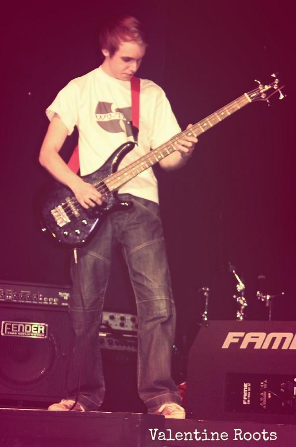 ValentineRoots's tweet photo. Junkie Fest - 3rd October http://t.co/h3N9Zp5Czq