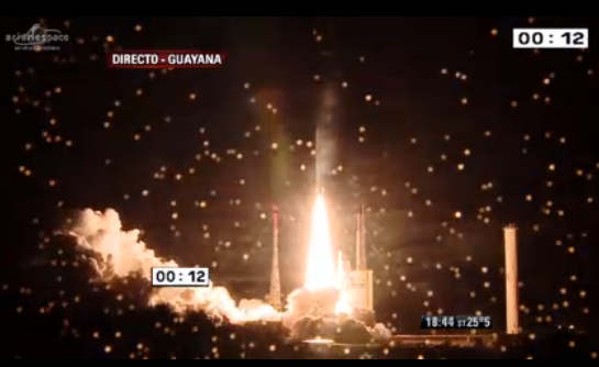CanalSieteOk's tweet photo. [AHORA] Nuestro satélite #ARSAT1 ya se dirige al espacio > http://t.co/w3uc6wOopC | #SoberaníaSatelital http://t.co/35W1uYPad4