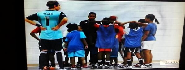 #DeRoFoundation and GKM Soccer Clinic made #derointhe6 tonight! <a href="/dwaynederosario/">DERO</a> <a href="/GolTV/">GOLTV</a>