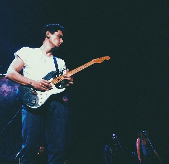 Heres to one of the biggest reasons why I play guitar the way I do. Happy Birthday, Mr. John Mayer. 