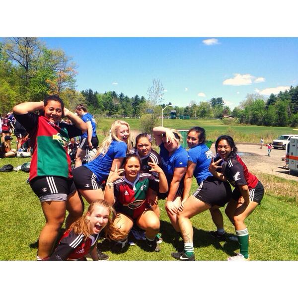 Brookekrag's tweet photo. #tbt to New york and Boston with these amazing girls #kentcrusaders ๐โค๏ธ http://t.co/UFwj5XSyDe