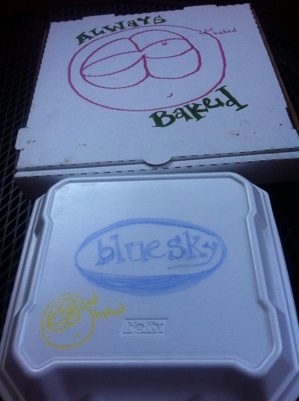 AlwaysBaked_ATH's tweet photo. Visit our friends at Blue Sky for the Trick-or-Treat Triathlon enjoy some Always Baked while bobbing for apples http://t.co/NL0lYd8ujq
