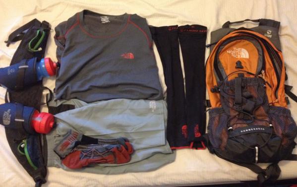 MikeJGrinnell's tweet photo. My @thenorthface gear is all set. Next stop the @baltrunfest #marathon. #flashdry #TNFlocals http://t.co/DEcTP10NNm