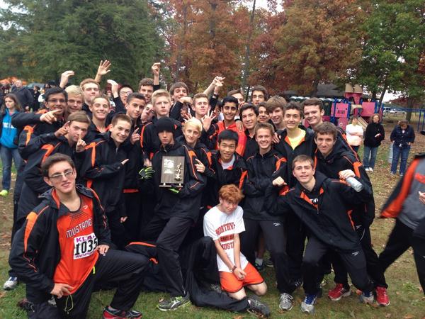 Jacob_Blackmore's tweet photo. Best JV team in the state. Nice year boys! 🏃🏁 http://t.co/83Axo7CMQq