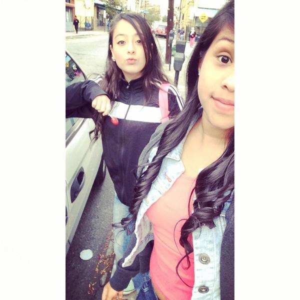 OneLoveChL's tweet photo. I love best-F 👭💕😘@AshleyTabares  you are the best 😘 (Mine, Mine) 😠💕💕😘 http://t.co/TKfwAIsXbE