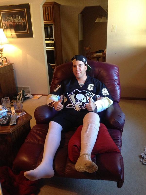 Fightin45s's tweet photo. @penguins Ready for the Pens game! Despite knee surgery today! #Pittsburgh #Penguins #hockeynightinpitt http://t.co/Rb0AeCpnmN