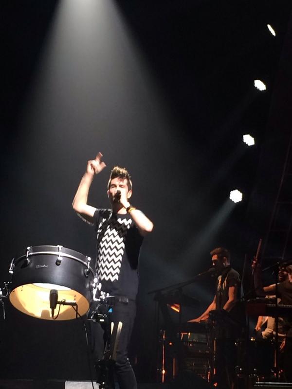 ashleyhxwkins's tweet photo. Never getting over this night @bastilledan @grizfolk #bastilleTO #Grizfolk http://t.co/Ga3HvipN1h