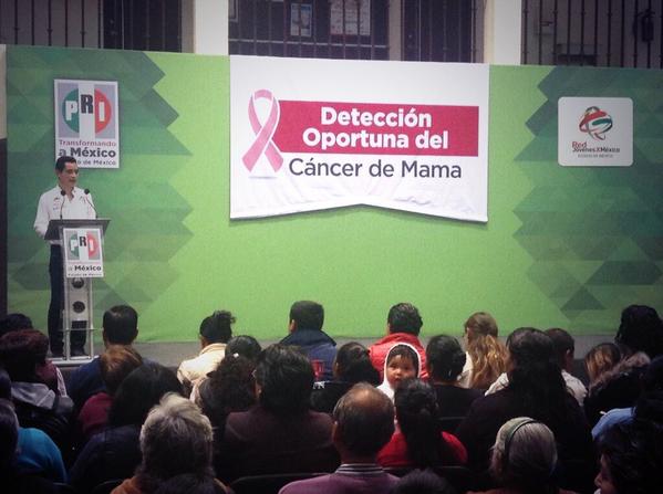 rjxm_edomex's tweet photo. Comienza nuestra conferencia sobre detección oportuna del cáncer de mama. Nuestro dirigente @ChicoLBarrera introduce: http://t.co/FyMok6fmAe