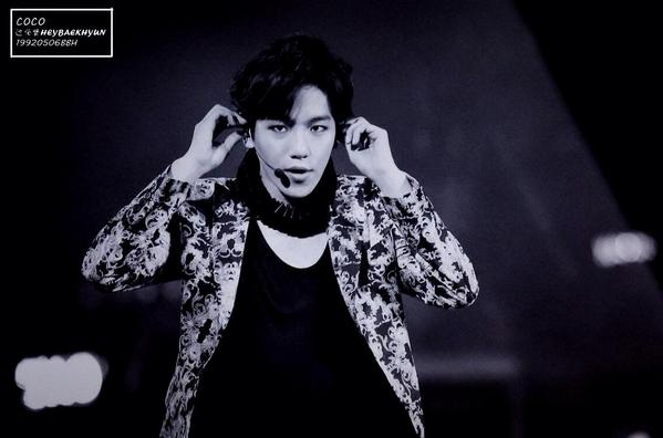 ByunBaekhyunID's tweet photo. [HD] 140920 Baekhyun #TLPBeijing ©边伯贤HeyBaekhyun http://t.co/dOKwHyjWGb http://t.co/lyvB8sO2X6 http://t.co/1KW0tttpST http://t.co/MucA0HImF6