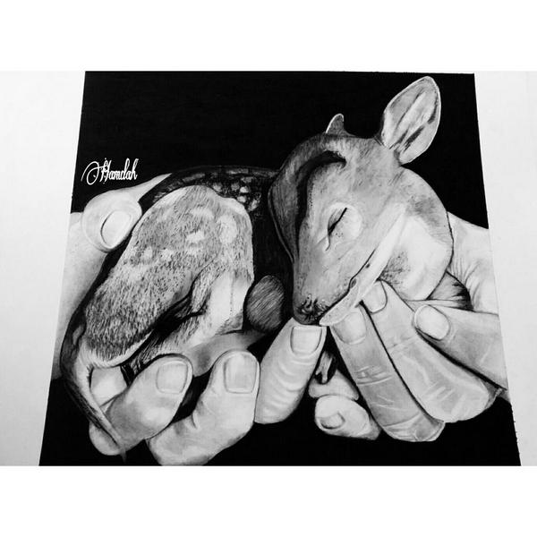 Hamdah1445's tweet photo. رسمتي بأقلام الرصاص والفحم ✏
@Rassamen @ArtaniaSt @s_wksa @Almarsam1 @rsameen_al3rb1 @sharkna2 #رسمتي #كلنا_رسامين # http://t.co/dsRtJgRnnD