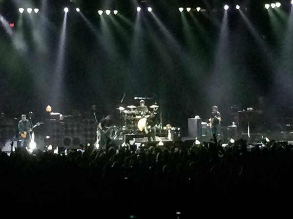 sdriftmyer's tweet photo. I forgot how much I love Pearl Jam!!! http://t.co/M1GmUNhRy6