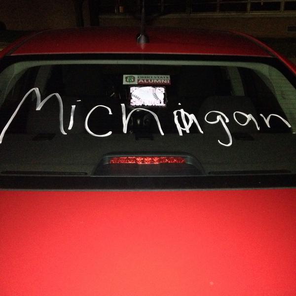 OhhsMartin's tweet image. This is why you don't let your friends root for ❌ichigan...root for them and you forget how to spell #nospellcheck