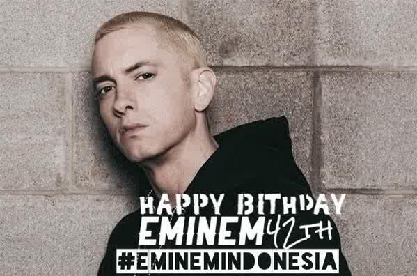 Happy birthday Slim Shady, youre our motivator. Marshall the only 1 Mathers. Keep going on Em! 