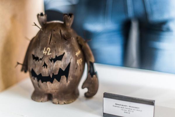 LesEtablisAndCo's tweet photo. On imprime quoi dans un #artlab ?
@DigitalWeekFR @makerseine 
Expo "BE MY DESIGNER TOYS"
#impression3d #fablab #art http://t.co/5V3urqdxvq