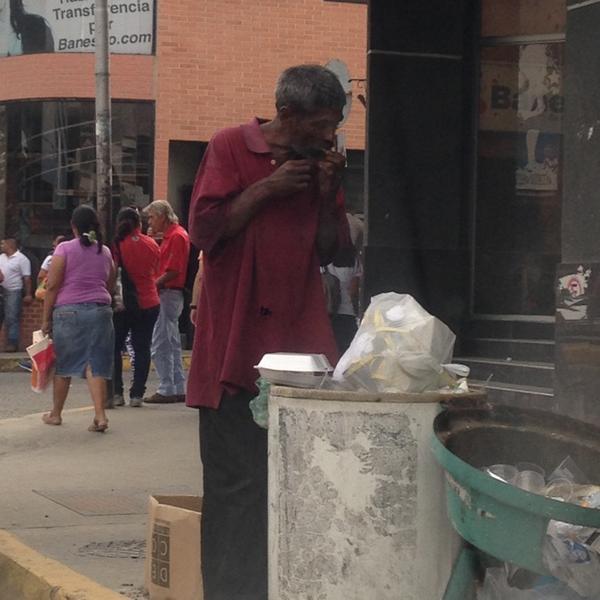 NowVisionNews's tweet photo. El socialismo es un productor de miseria #Cuba #Venezuela #Brasil #Argentina http://t.co/at22GGZ107