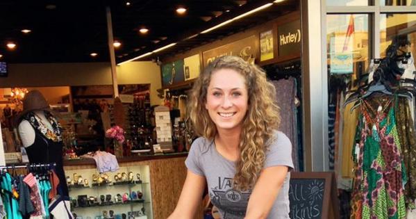 TheEDMNetwork's tweet image. An editor from @raverrafting is now in a medically induced coma. Donate to show support!
giveforward.com/fundraiser/065…