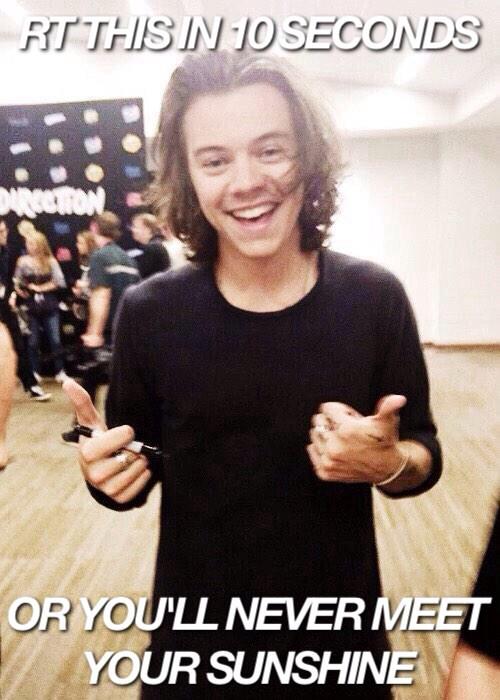 nudezain's tweet image. You'll be very happy

#EMABiggestFans1D