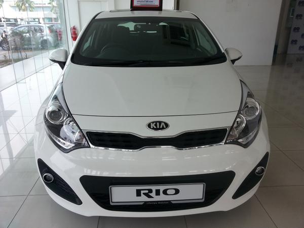 azhriseth's tweet image. hello.I would like to tell u that Kia Rio SX now on promotion in this month.from 3,000 #overtrade so hurry up!pm me.