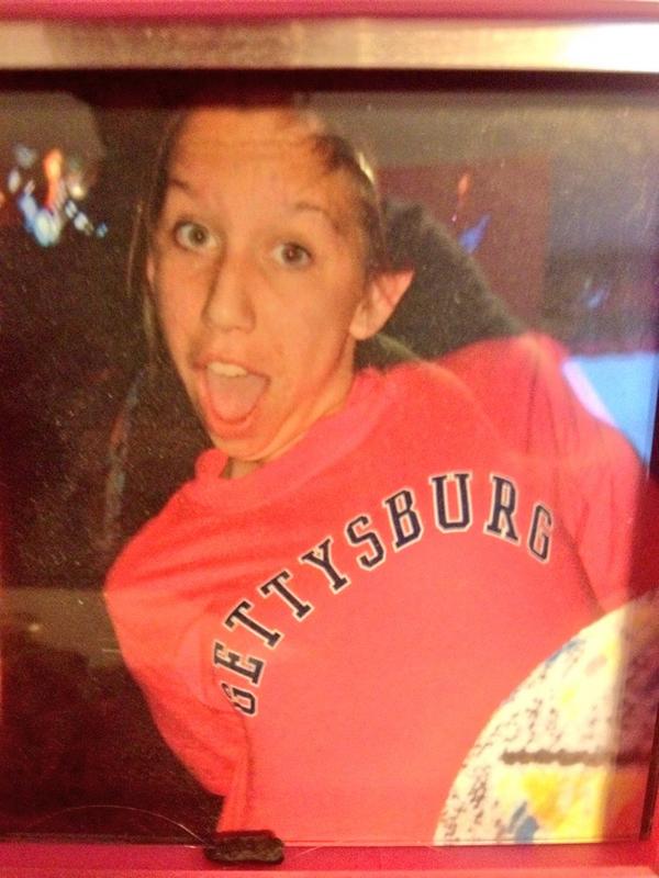 AbovePub's tweet photo. Wishing a very happy birthday to our wine-loving, o'pub living, Disney-quoting housemate @MirlGirl 😘😘😘 http://t.co/vVhDSngFVx