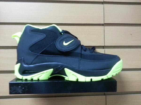 anthony mason zapatos nike