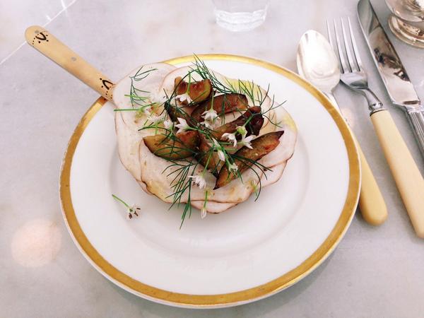 madewithmap's tweet photo. "Plum, beet, and cheese open-faced sandwich." @miette1965 #mapaplate #finditliveit http://t.co/l0AKUFOxUv http://t.co/nuCuk8IfWx