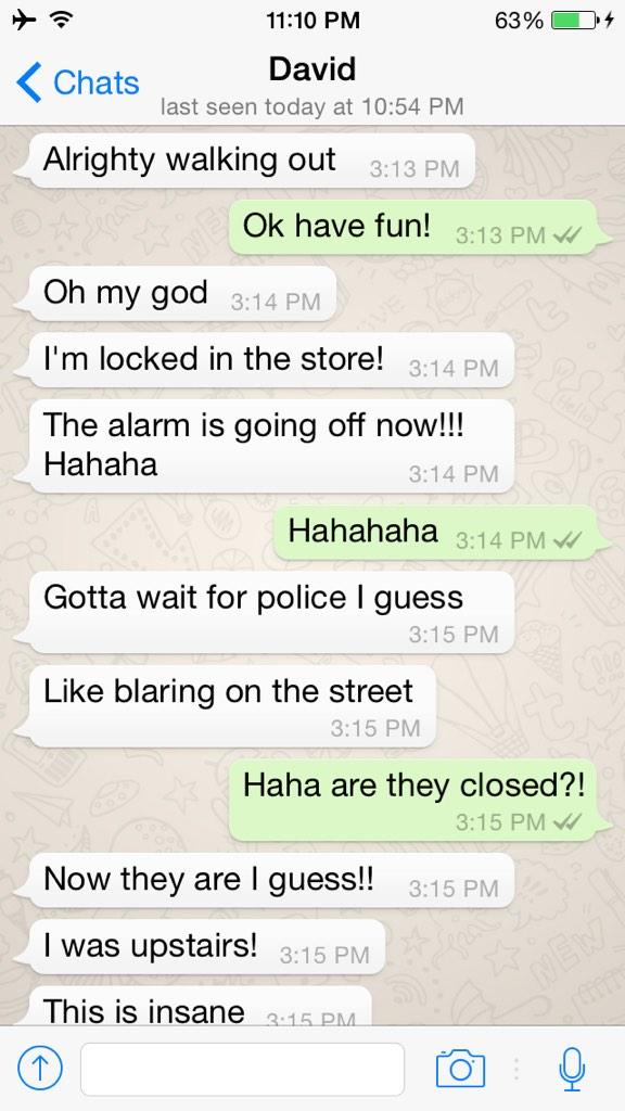 How it all began: The initial panic. <a href="/Waterstones/">Waterstones</a> <a href="/DWill_/">David Willis</a> #freethewaterstones1 #waterstonestexan