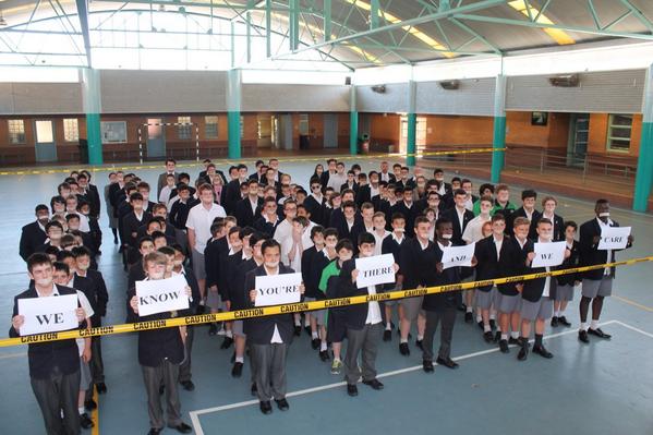 hebahhubzy's tweet photo. ๐ inspring RT @ERAforChange: #detentionfordetention Parade College Bundoora #AsylumSeekers #auspol #studentsmakeaway http://t.co/Yf0KaXXVY8