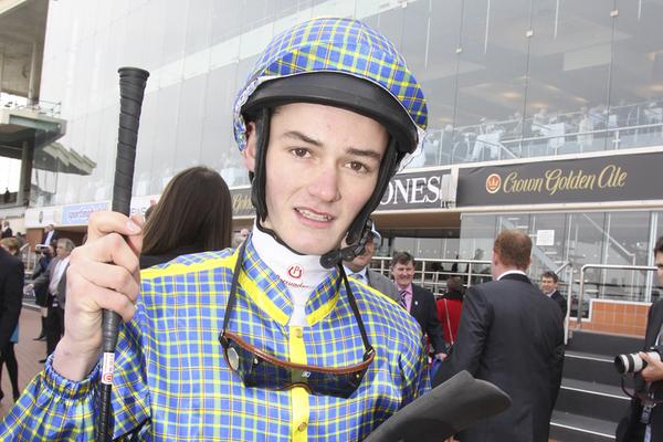 tbracingnetwork's tweet photo. Good luck @Reganbayliss first ride in the Group 1 Crown Golden Ale #CaulfieldCup aboard Renew @archi3alexander http://t.co/vhbZuksBd5