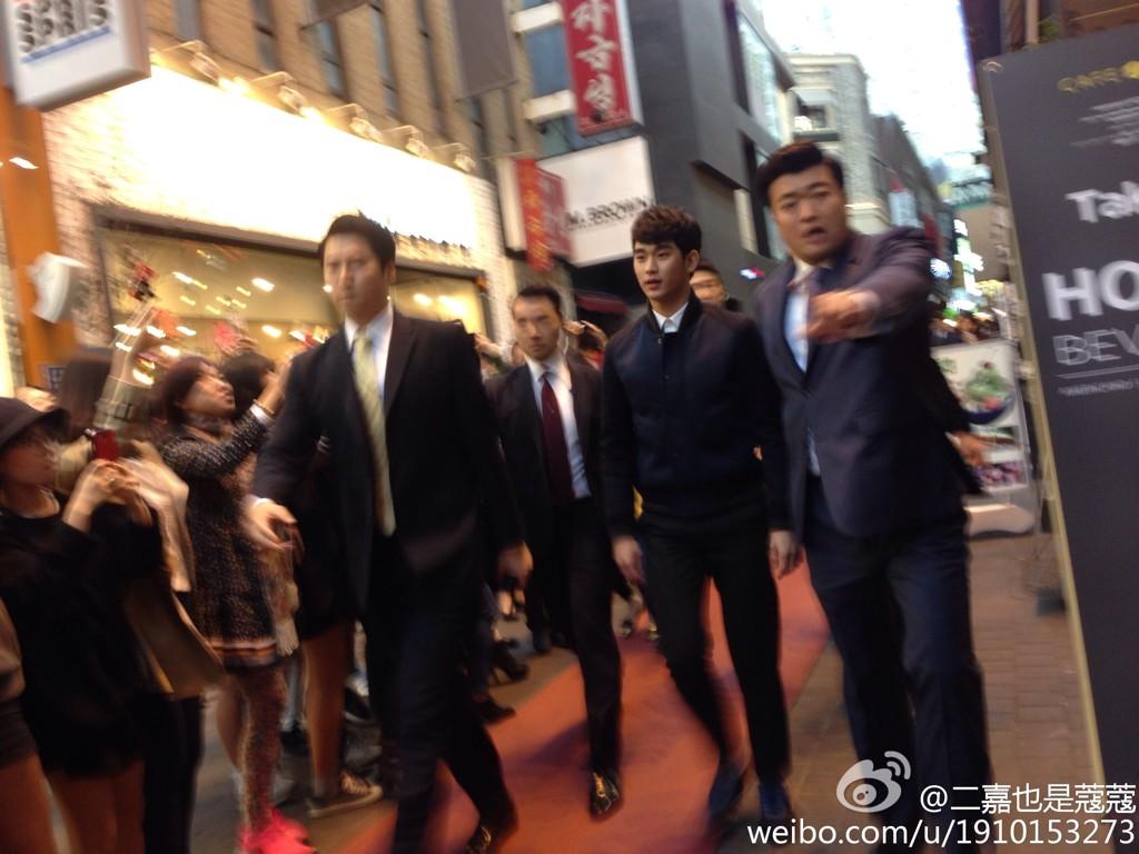 B0I0d-4CIAA46VK.jpg:large