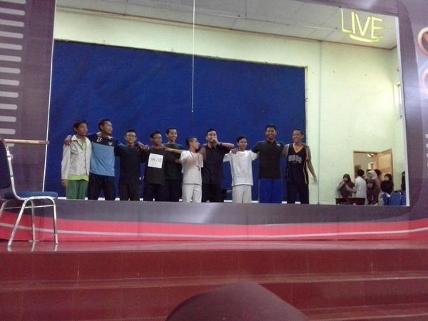 bulbasm3m's tweet photo. penampilan keren guys!!! @XIA4_M3M http://t.co/zk4vbiyflS
