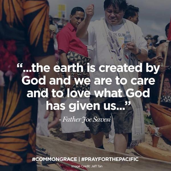 CommonGraceAus's tweet image. Powerful. From the blessing of #ClimateWarriors canoes to stop coal exports today. #CommonGrace #StandUpForThePacific