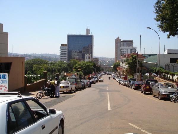 UGHighCommRWA's tweet photo. #KnowUganda #MyUganda
Can you guess which street this is in Kampala?? http://t.co/3DfTQOsxZN
