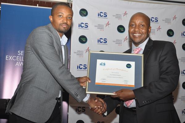 AbuluaOpola's tweet photo. http://t.co/QvRmXWLErl @mamunavi1 @CGathuru @Viscarke @Kaperendege #SolarPVTraining http://t.co/H805Wlv66o