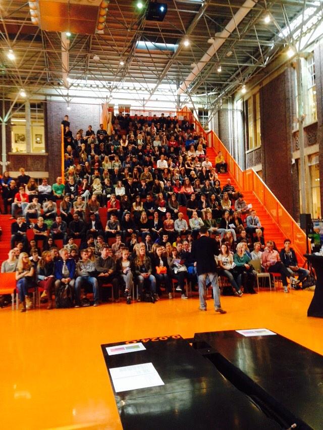 Embedded image permalink