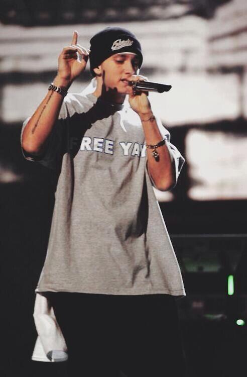 #HappyBirthdayEminem 
Бог