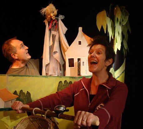 Vandaag laatste dag Sjaan en de maan (pyjamavoorstelling) in Het Pancrasser Zoldertheater! goo.gl/8WT2OE