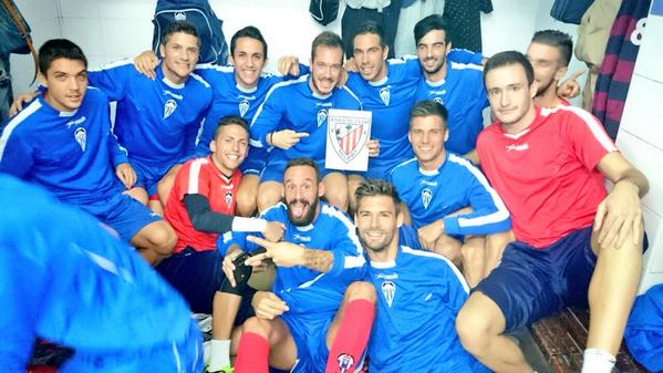 Victor4Mongil's tweet photo. Nos toco equipo Champions!Bonito el sueño que nos espera!A por el @AthleticClub !Vamos @CD_Alcoyano ! #moralyvictoria http://t.co/LG1AsVMiK2