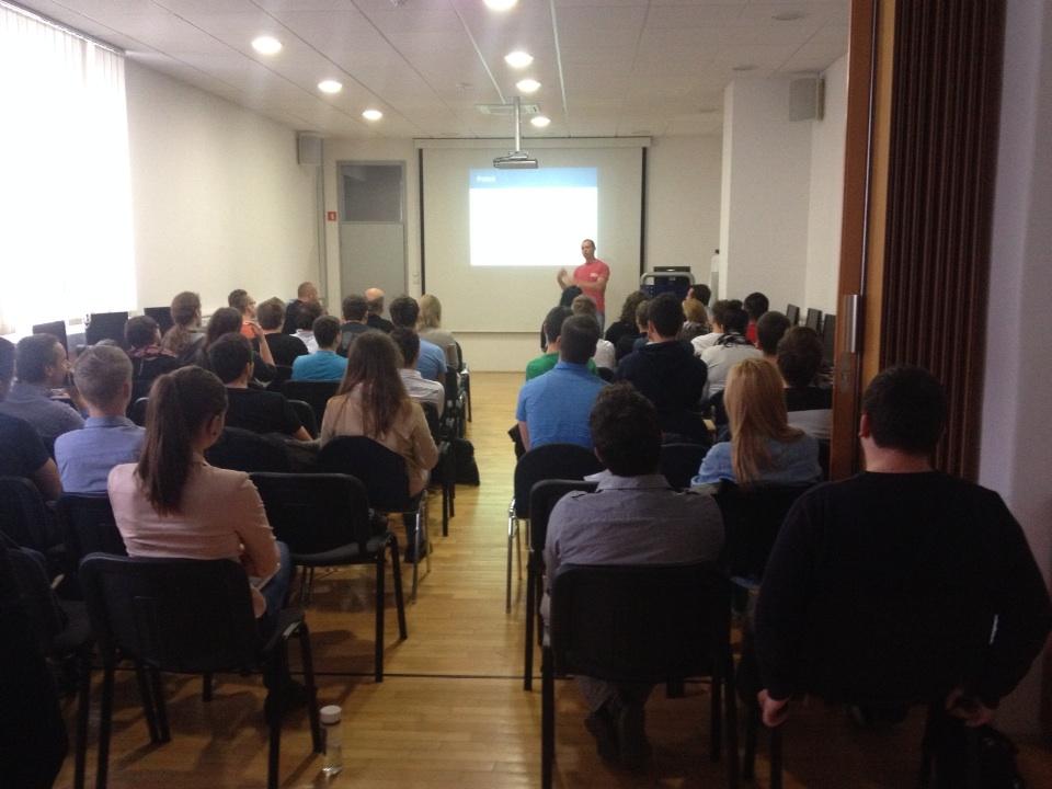 Embedded image permalink