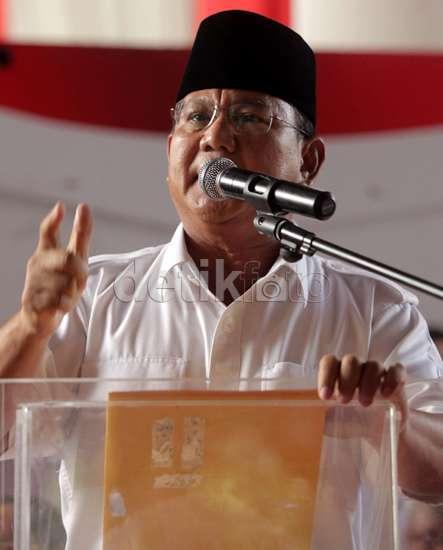 Happy Birthday buat pak Prabowo Subianto yang ke-63 tahun. Semoga semakin bijaksana :) | 