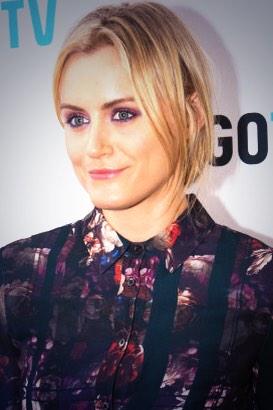 PiperSchilling's tweet image. Taylor Schilling attends the premiere of #TheTWord Thursday, Oct. 16, 2014, in New York 💕 more!