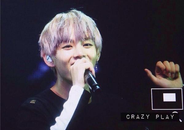 EHEHOPE's tweet photo. I NEED AN HD FOR THIS. SO PRECIOUS http://t.co/xrJsg24Bhw