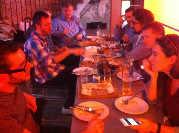 Red de Diseño FMRE tweet media