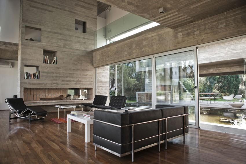 Embedded image permalink