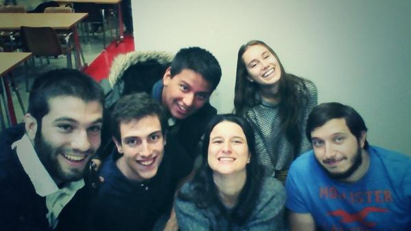 AnitaaMoreno's tweet photo. Cumple #2meses1dia y tarta deliciosa con @HeniiConti @TheMedina93 @Negaly13 @LuisRamrezNego @albertoop4 http://t.co/v4k0ozR0hI