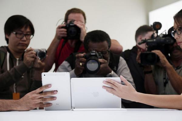 WIRED's tweet photo. Here's everything that Apple announced at Thursday's event: http://t.co/drJJFLtun5 http://t.co/9Q7yIKJilu